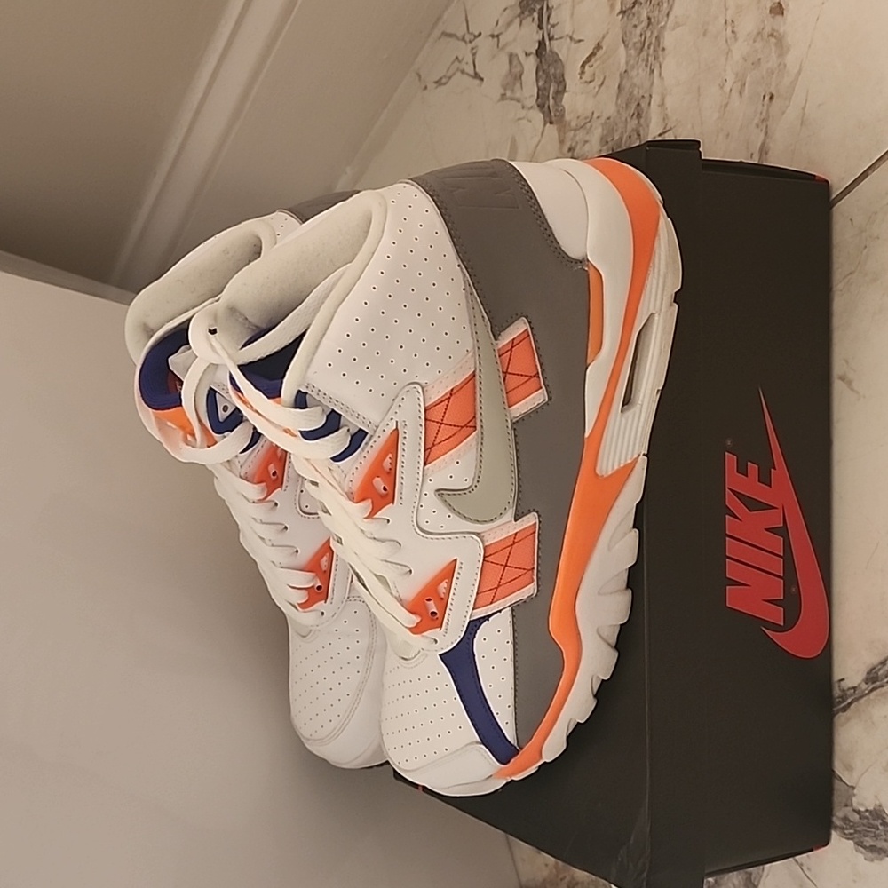 Nike Bo Jackson Sneakers...Almost New